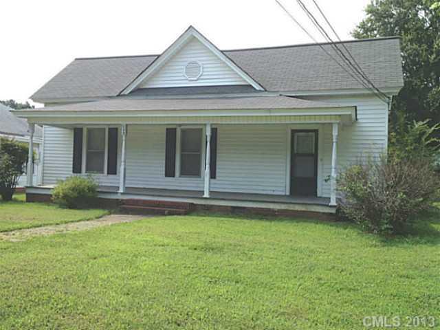 139 West Avenue Troutman NC 28166