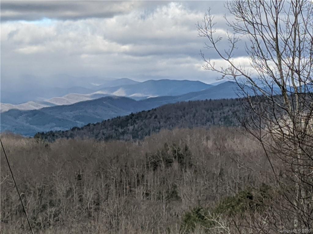 2391 Old Ccc Road Hendersonville NC 28739