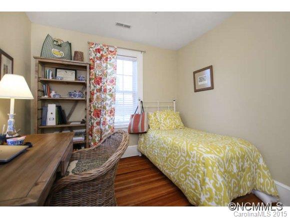 22 West Street Asheville NC 28801