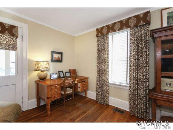 22 West Street Asheville NC 28801
