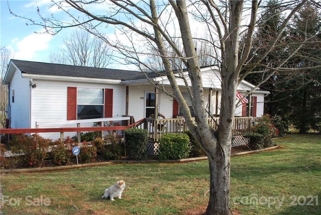 378 Phillipsville Loop Canton NC 28716
