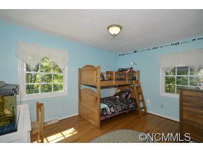 3 Hawthorne Drive Asheville NC 28805