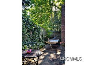 3 Hawthorne Drive Asheville NC 28805