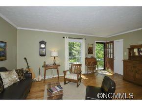 3 Hawthorne Drive Asheville NC 28805