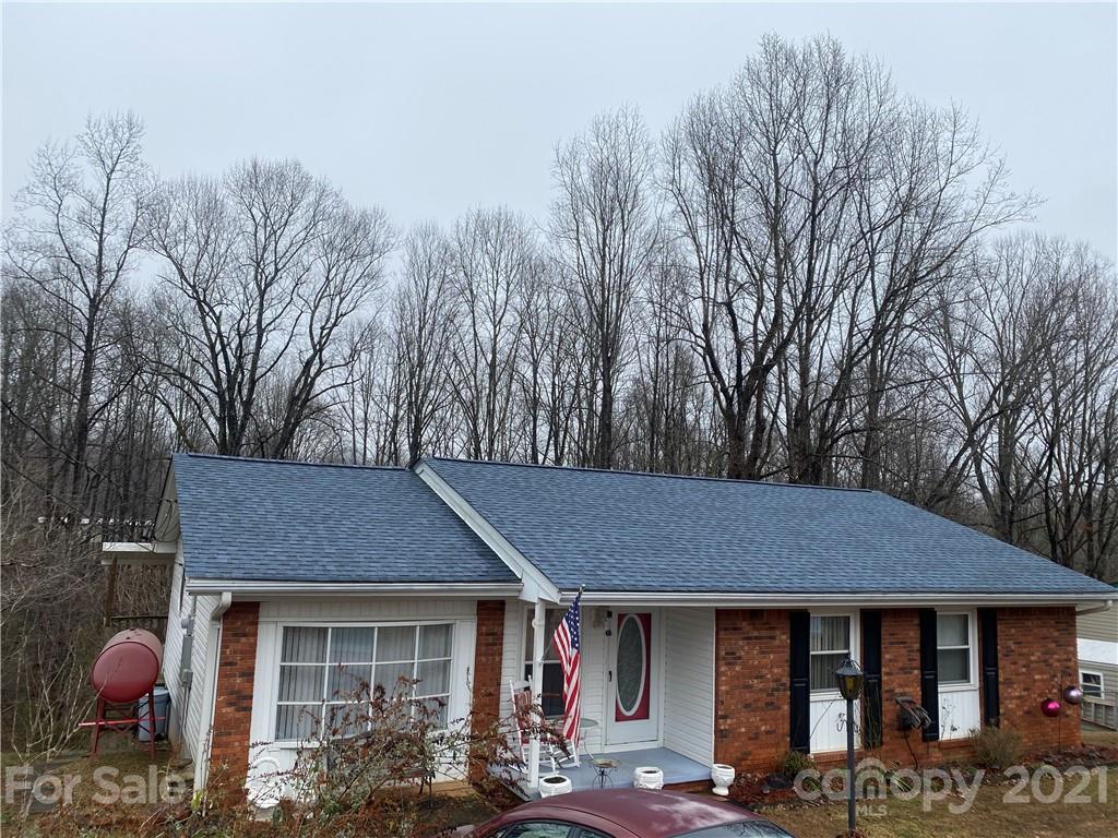 261 Lucky Street Marion NC 28752