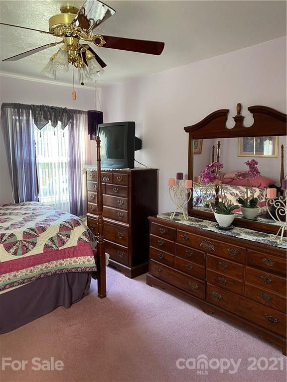 261 Lucky Street Marion NC 28752