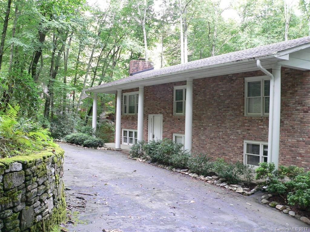 9 Ravenwood Lane Horse Shoe NC 28742
