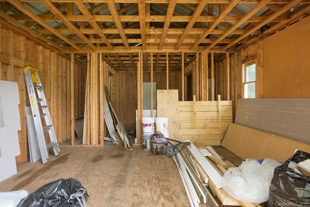 139 Edwards Avenue Swannanoa NC 28778