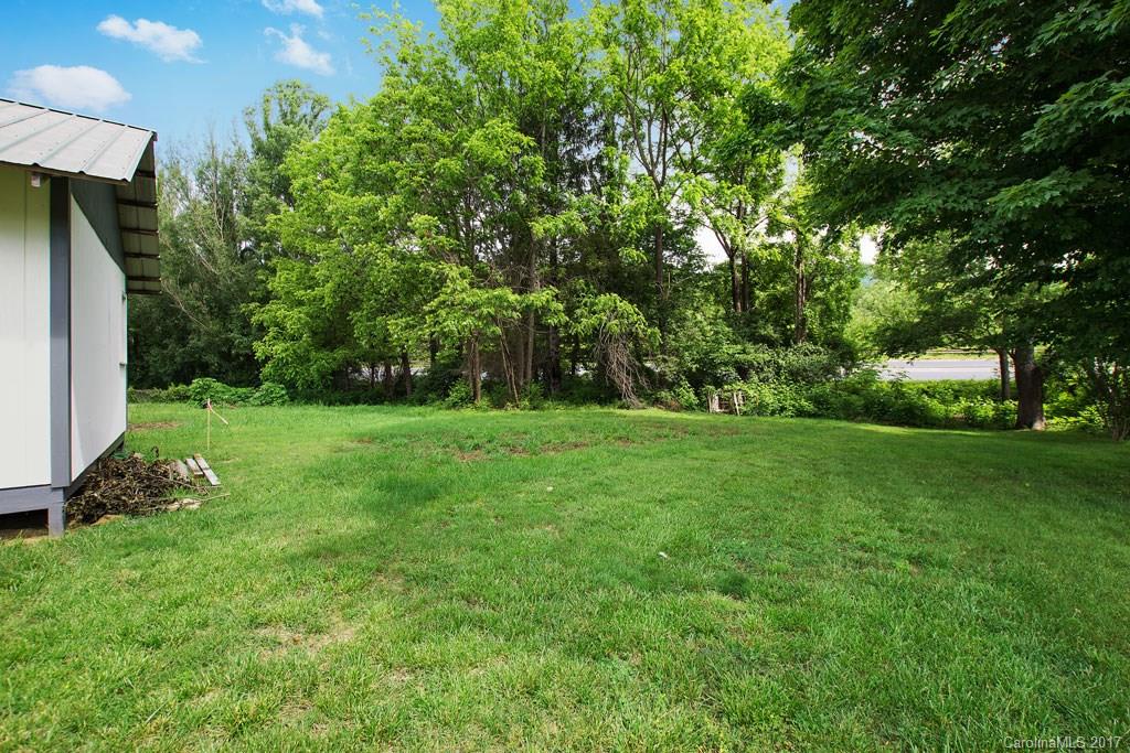 139 Edwards Avenue Swannanoa NC 28778
