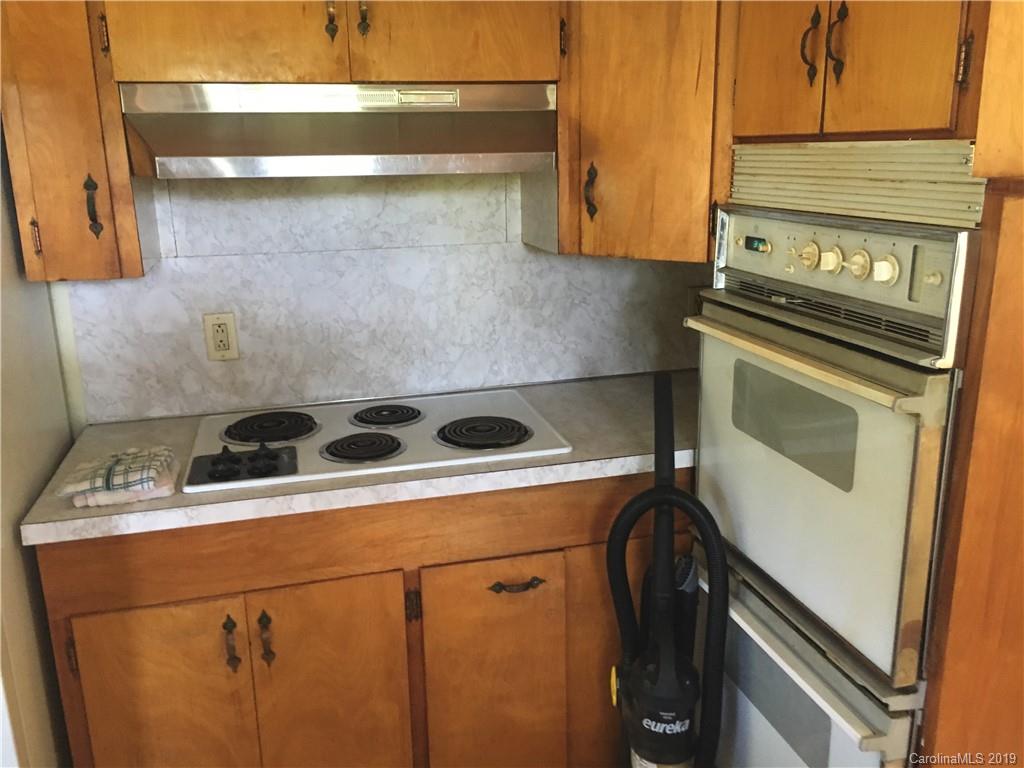 56 Wiley Drive Asheville NC 28804