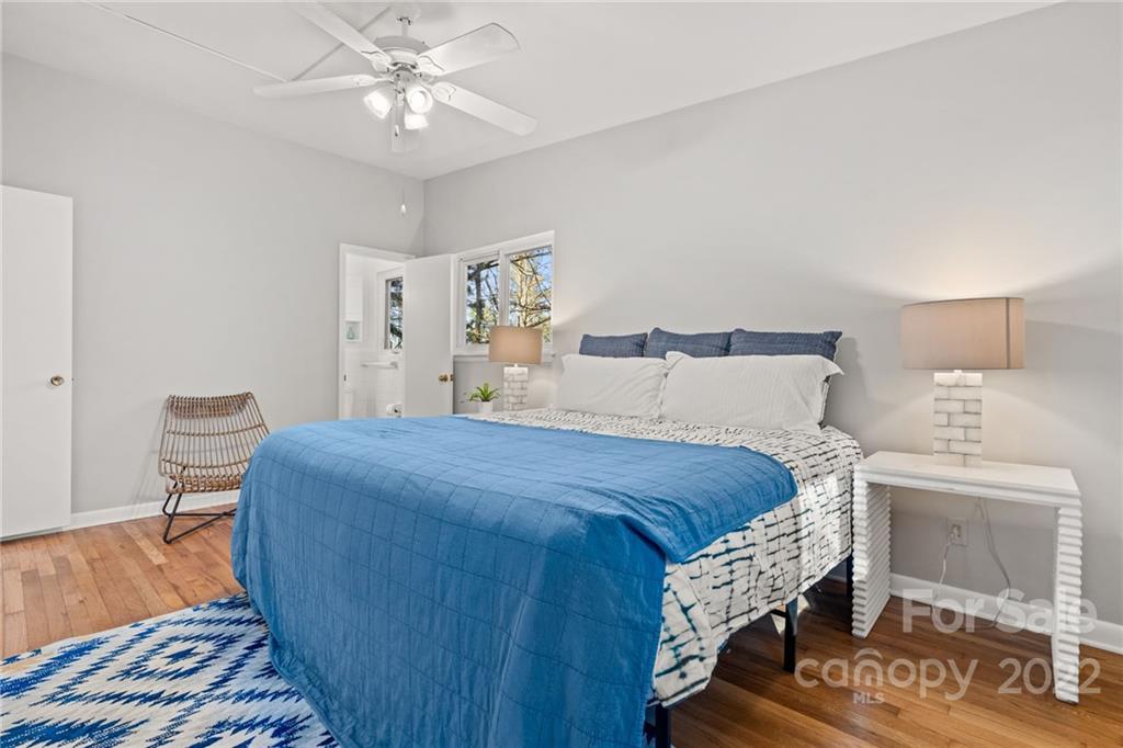 23 Valle Vista Drive Asheville NC 28804