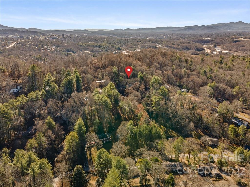 23 Valle Vista Drive Asheville NC 28804