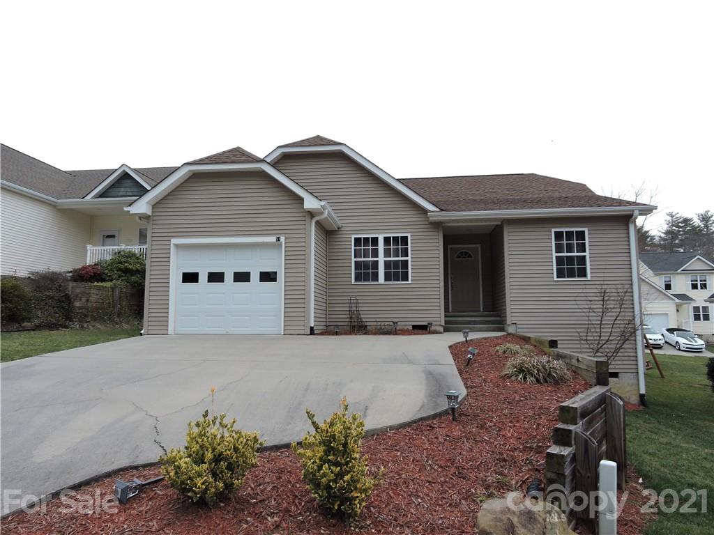 51 Woodcreek Circle Swannanoa NC 28778