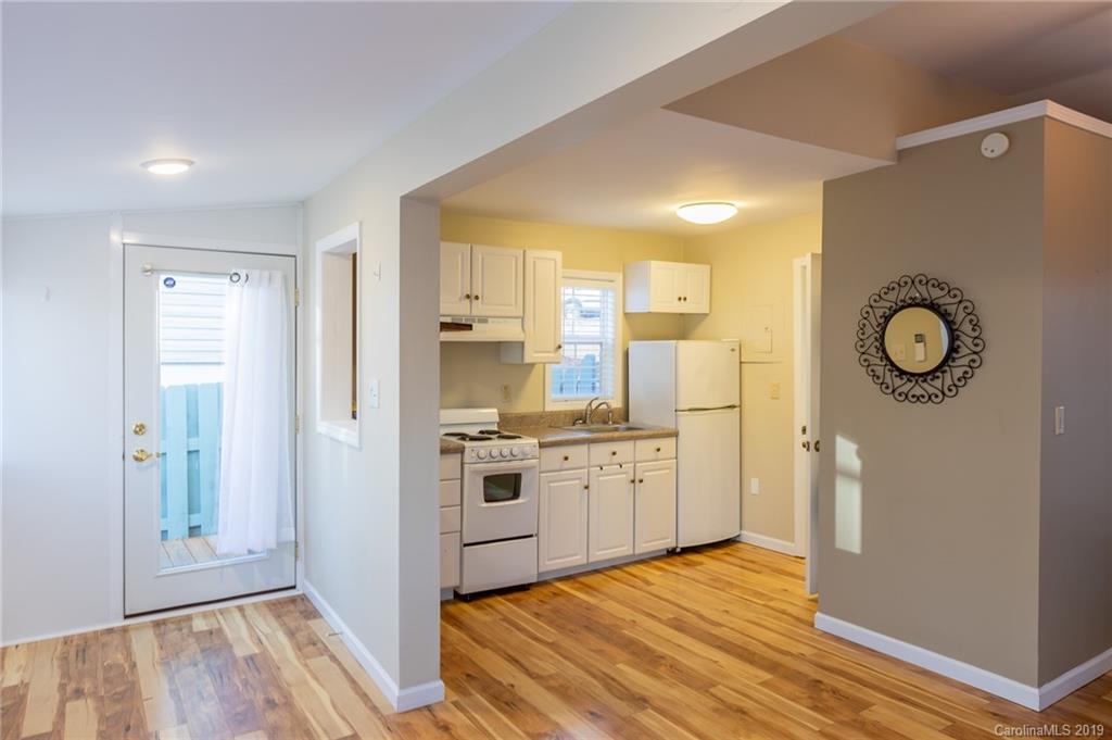 24 Rhododendron Drive Asheville NC 28805