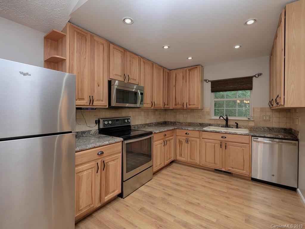 3690 Birchwood Lane Denver NC 28037