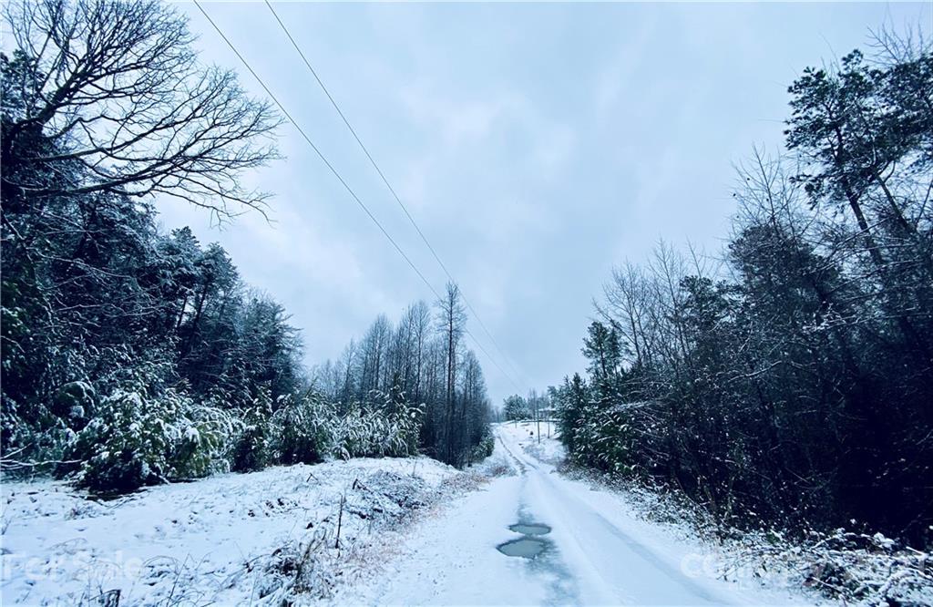 143 Pilot Ridge Road Nebo NC 28761