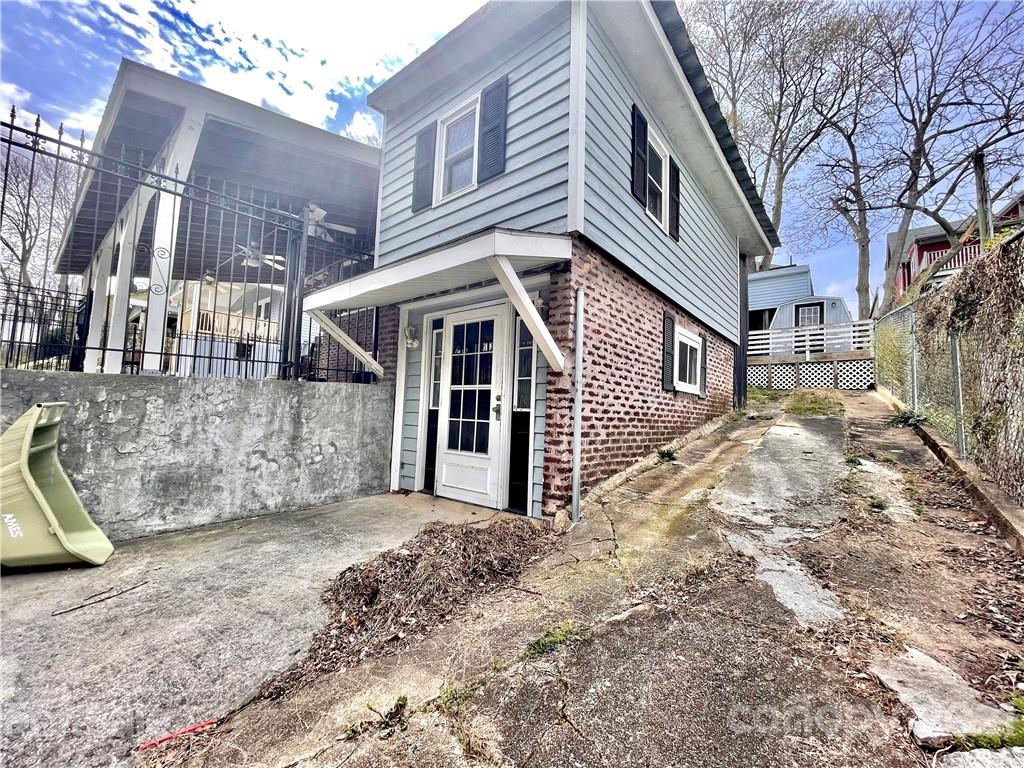 40 Holland Street Asheville NC 28801