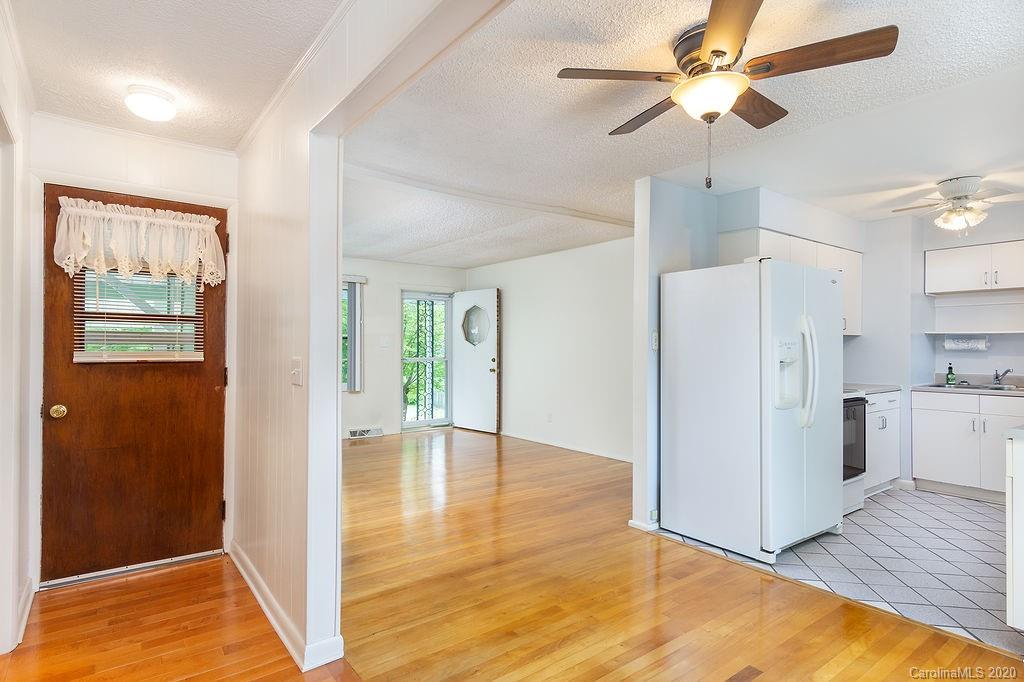 51 Russell Street Asheville NC 28806
