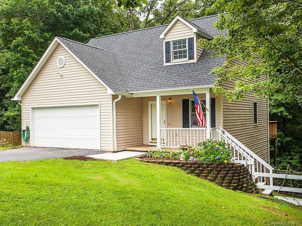 20 Tarragon Place Flat Rock NC 28731