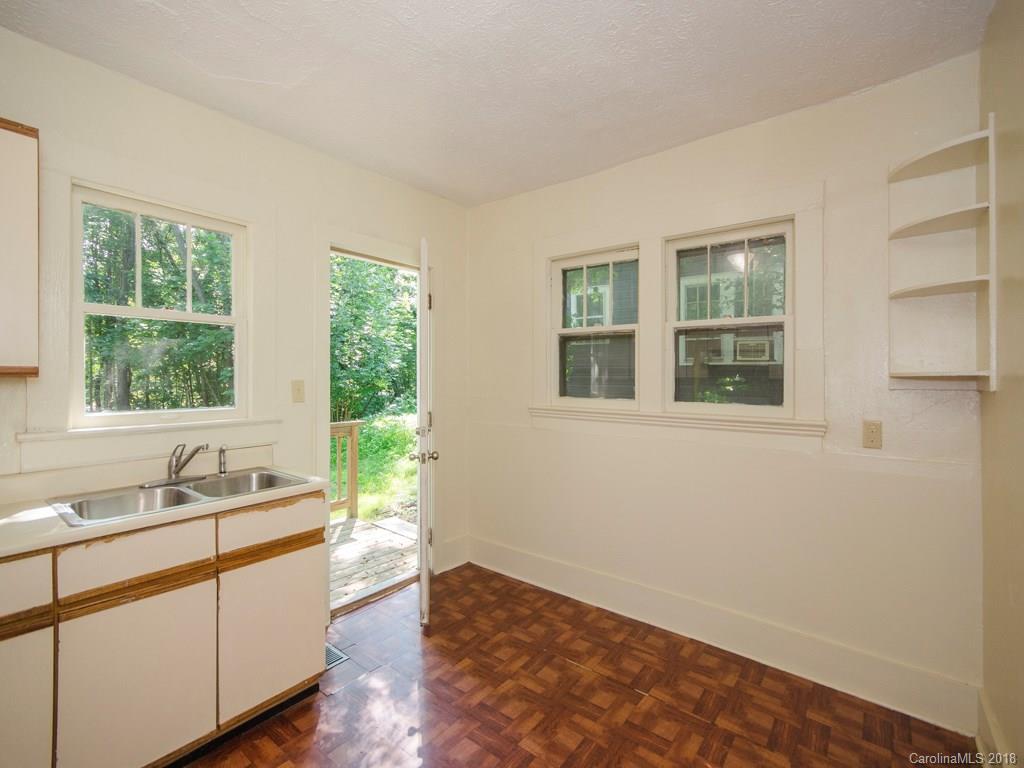 15 Short Street Asheville NC 28801