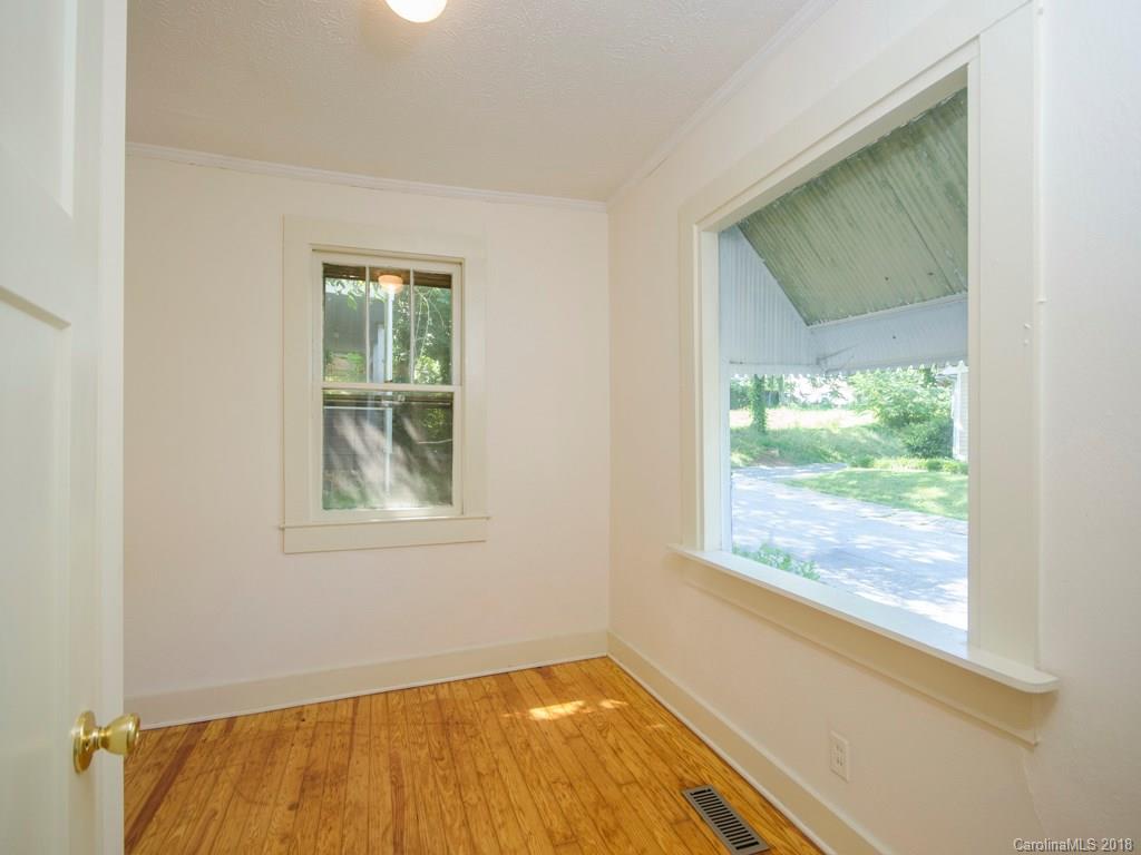 15 Short Street Asheville NC 28801