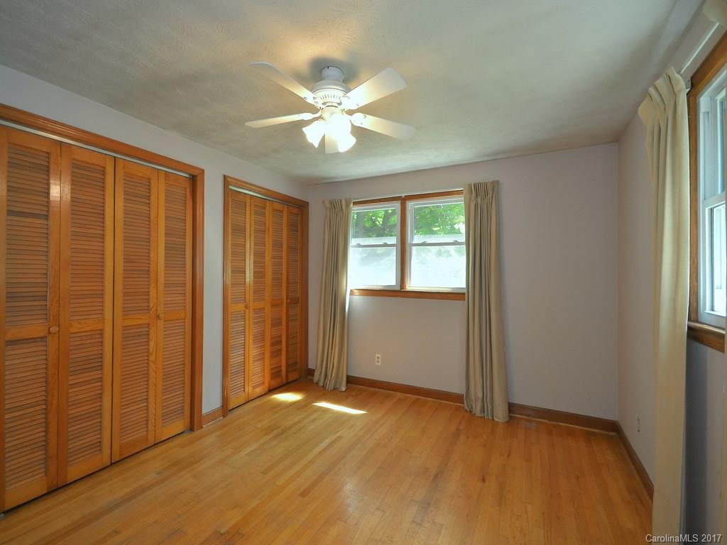 46 Grandview Road Asheville NC 28806