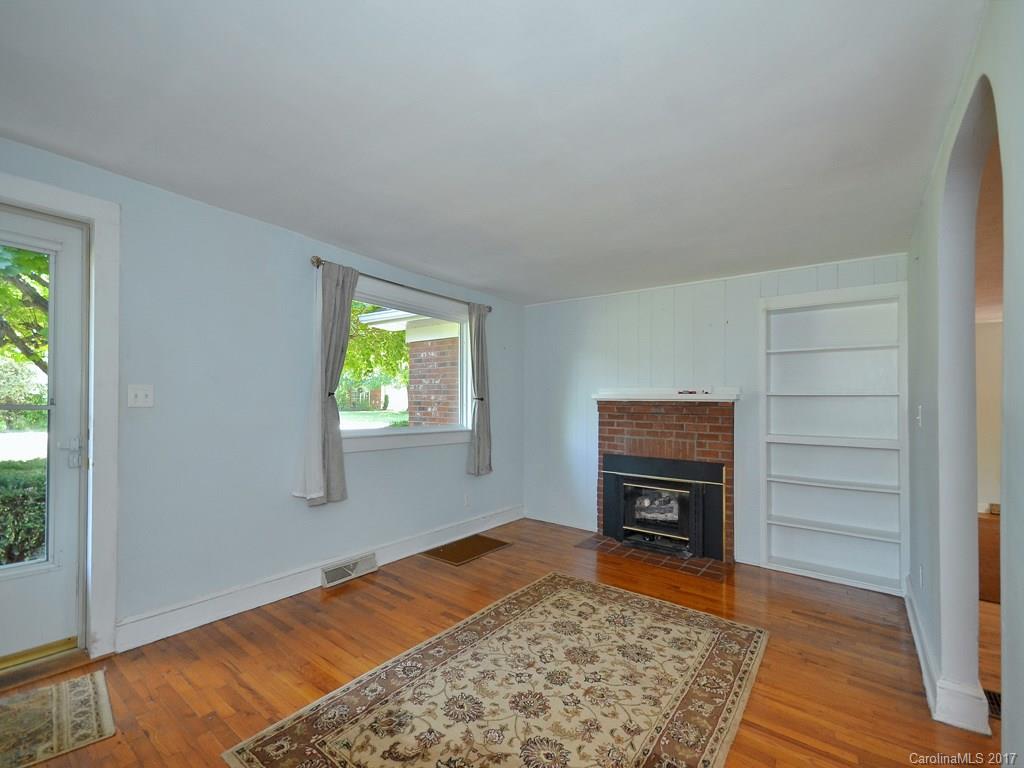 46 Grandview Road Asheville NC 28806