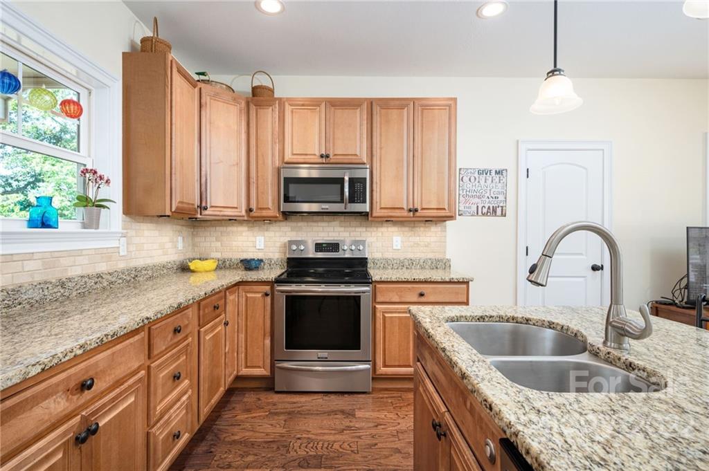 30 Asher Lane Arden NC 28704
