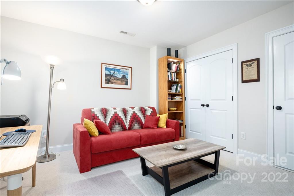 30 Asher Lane Arden NC 28704