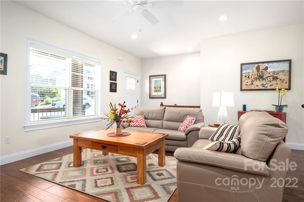 30 Asher Lane Arden NC 28704