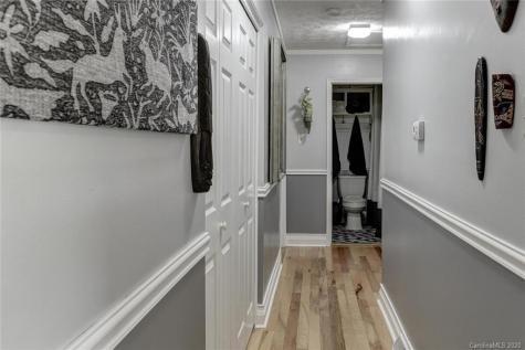 11 Guinevere Court Asheville NC 28806