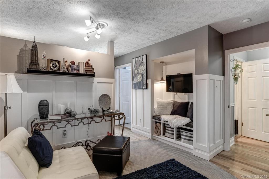 11 Guinevere Court Asheville NC 28806