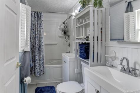 11 Guinevere Court Asheville NC 28806