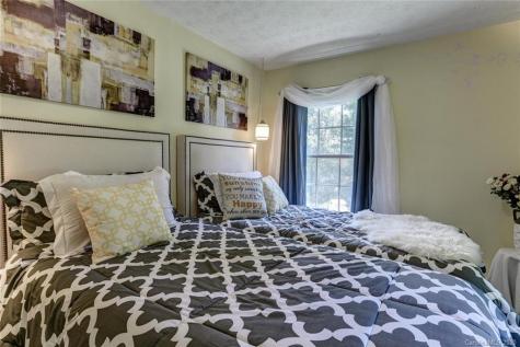 11 Guinevere Court Asheville NC 28806