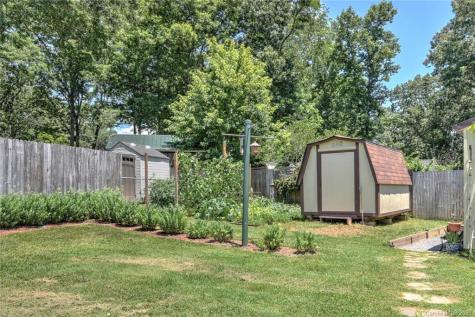 11 Guinevere Court Asheville NC 28806