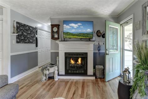 11 Guinevere Court Asheville NC 28806
