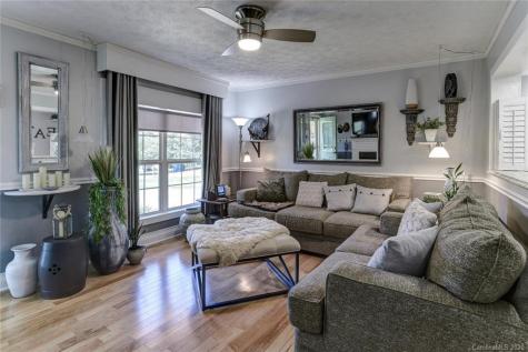 11 Guinevere Court Asheville NC 28806