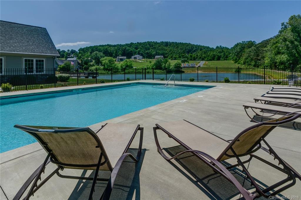 86 Copper Crest Circle Hendersonville NC 28792