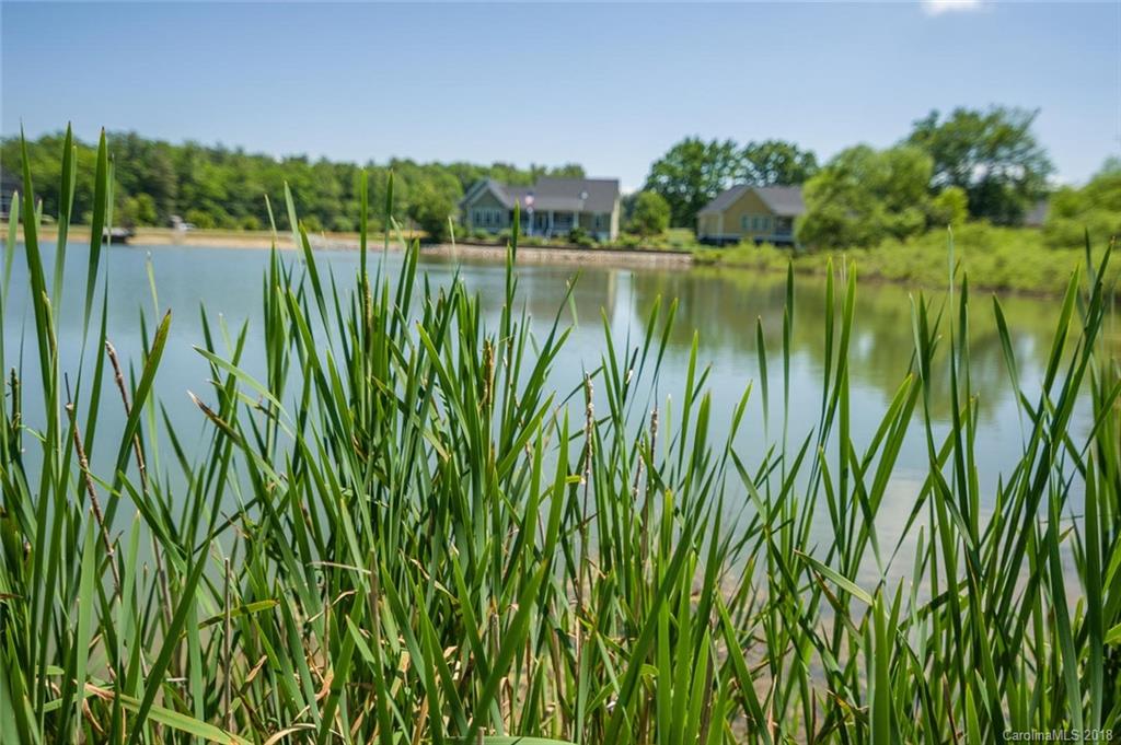86 Copper Crest Circle Hendersonville NC 28792