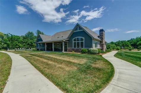 86 Copper Crest Circle Hendersonville NC 28792