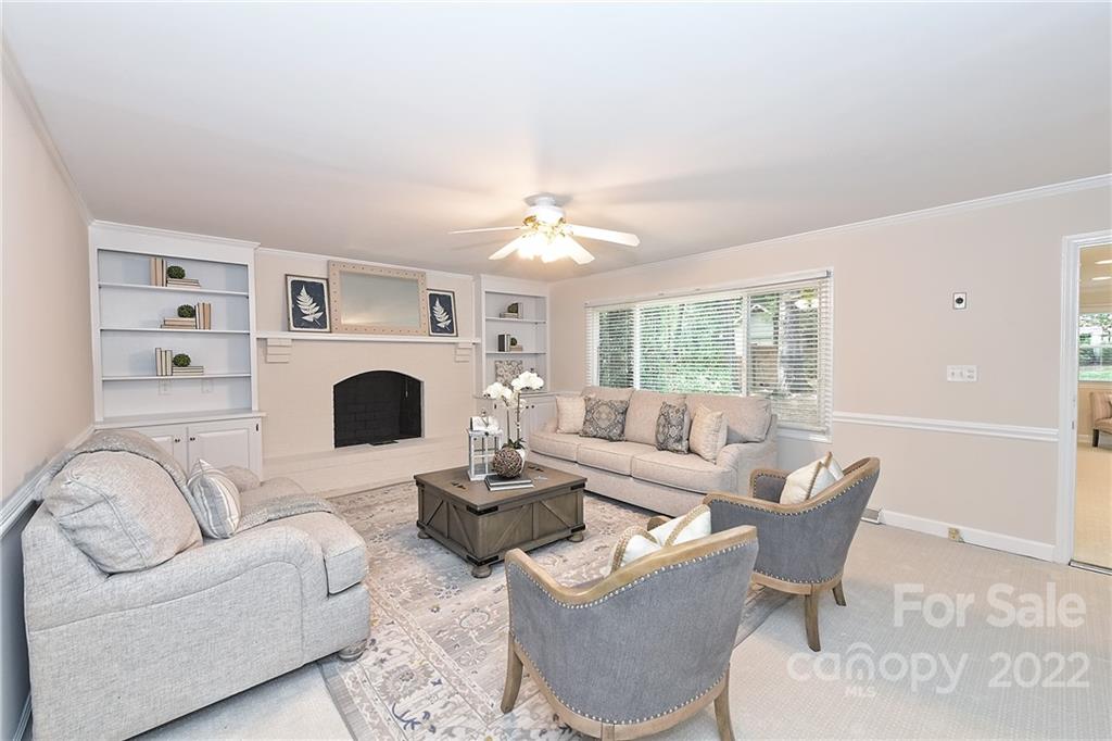3211 Chaucer Drive Charlotte NC 28210