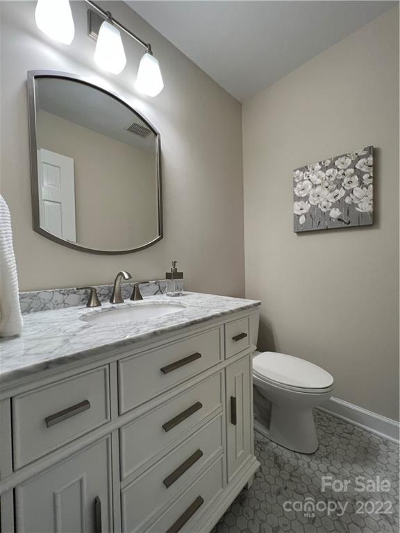 3211 Chaucer Drive Charlotte NC 28210
