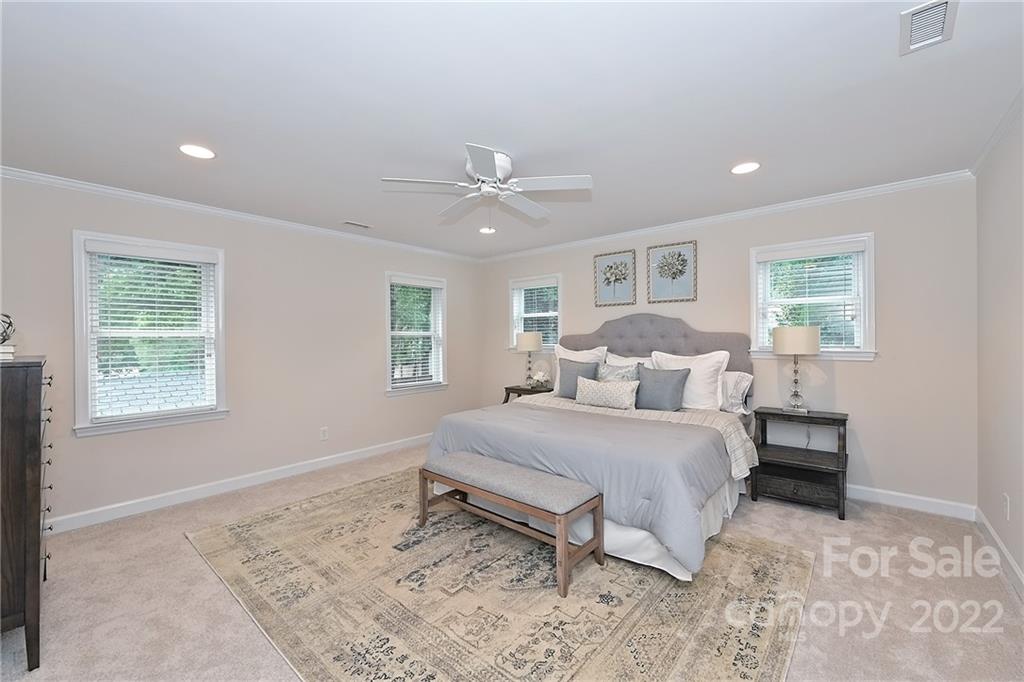 3211 Chaucer Drive Charlotte NC 28210