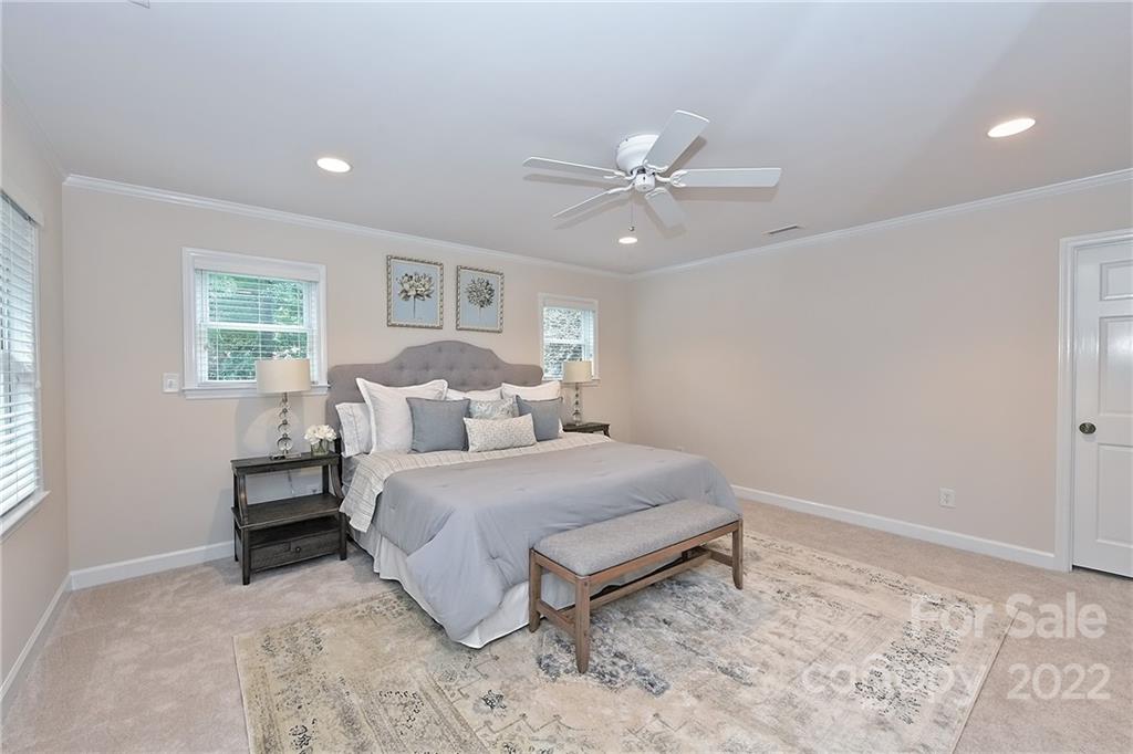 3211 Chaucer Drive Charlotte NC 28210