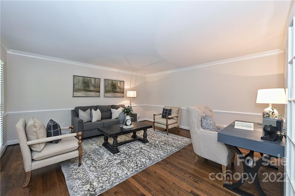 3211 Chaucer Drive Charlotte NC 28210