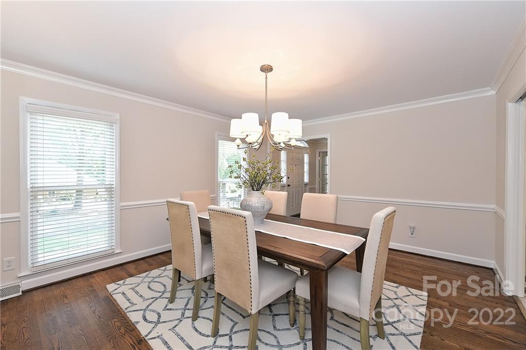3211 Chaucer Drive Charlotte NC 28210