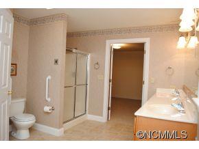 26 Spring Cove Court Arden NC 28704