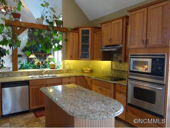 35 Shadow Brook Drive Candler NC 28715