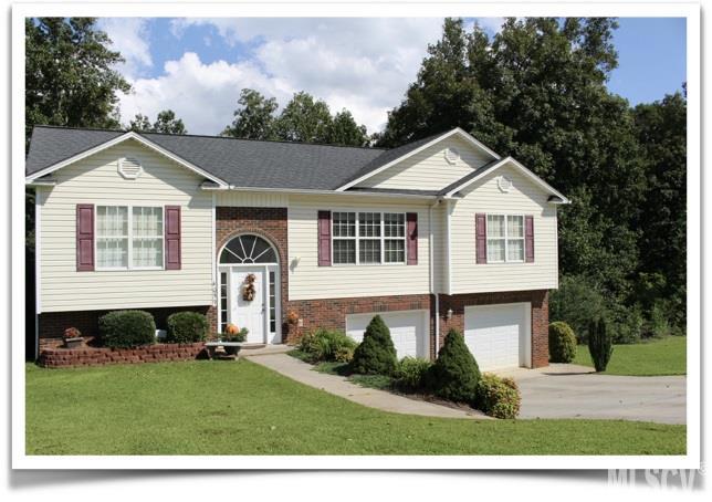 4059 Caitlins Way Hickory NC 28602