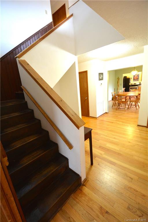 35 Long Ridge Road Candler NC 28715